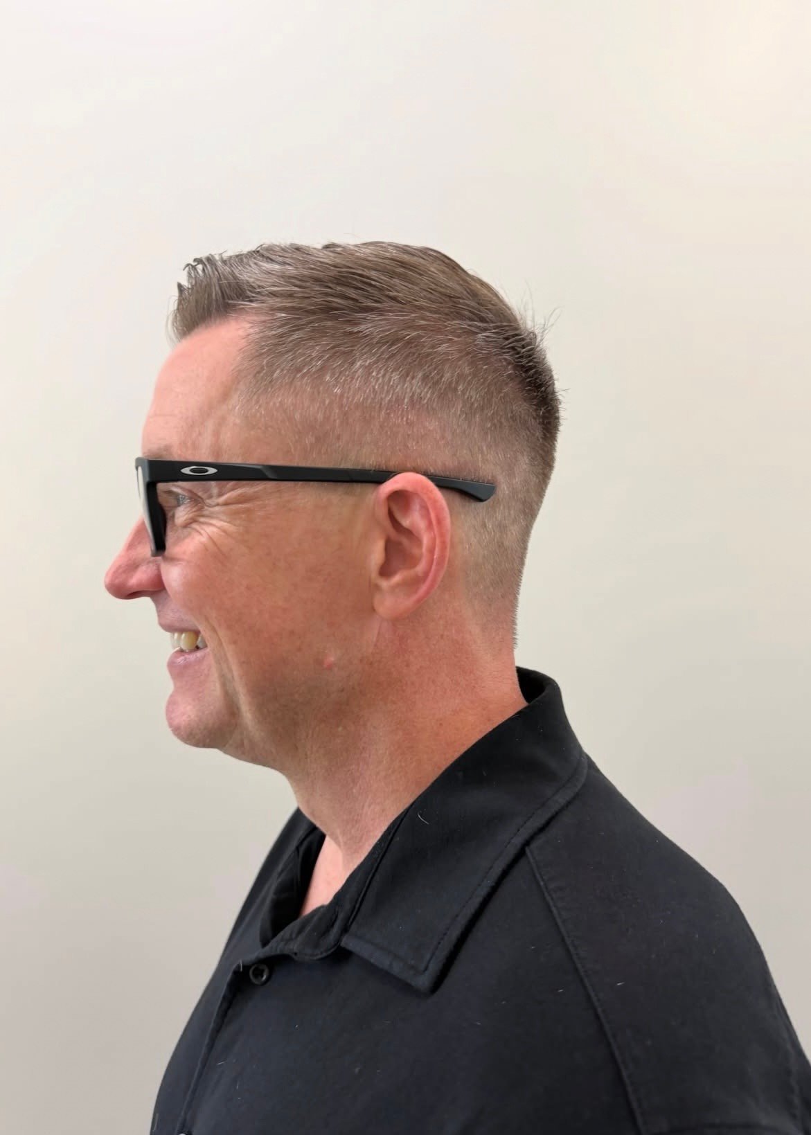 Men's taper haircut